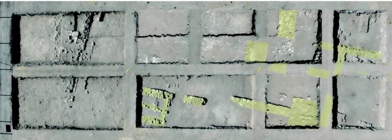 An aerial view shows architectural remains and excavation areas at Kultepe-Kanesh, where archaeologists have identified four successive Hellenistic cultural layers. (Photo via Türkiye's Ministry of Culture and Tourism)