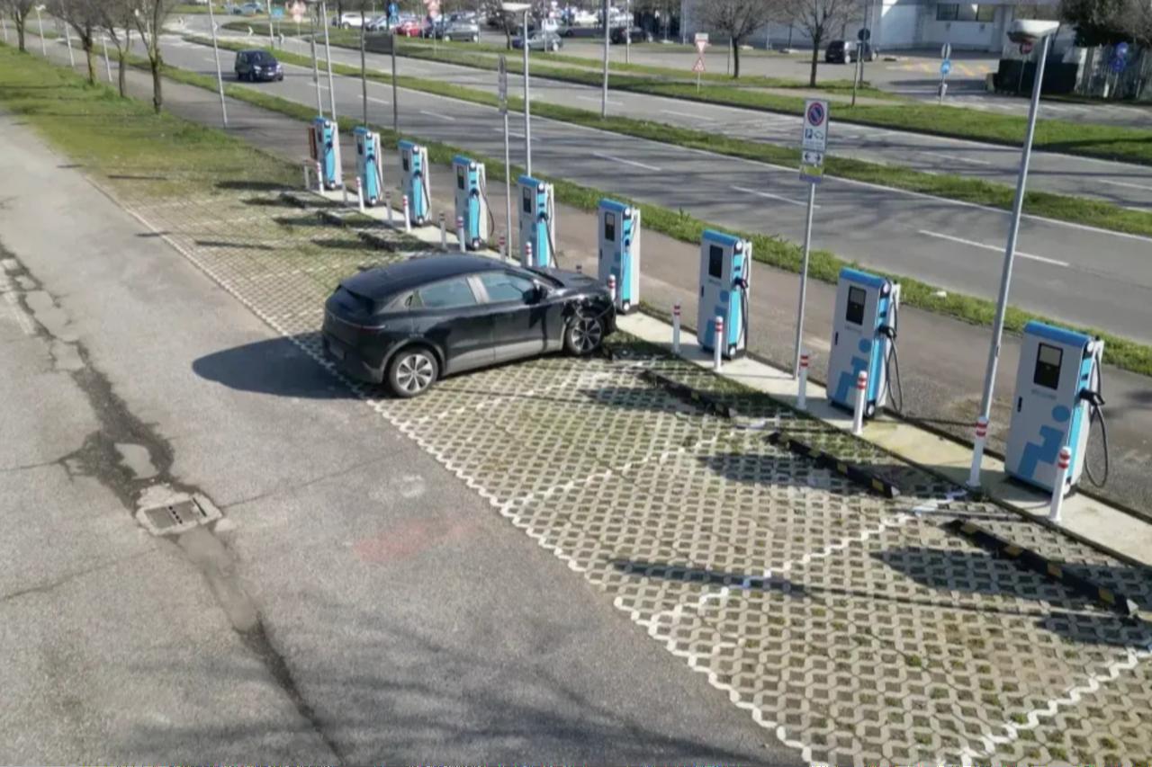 Türkiye's Zorlu Enerji sells EV charging venture Electrip for $147.6M