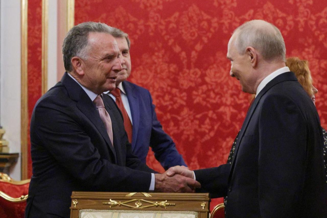 US envoy plans Putin meeting as Trump questions Zelenskyy’s role: Report