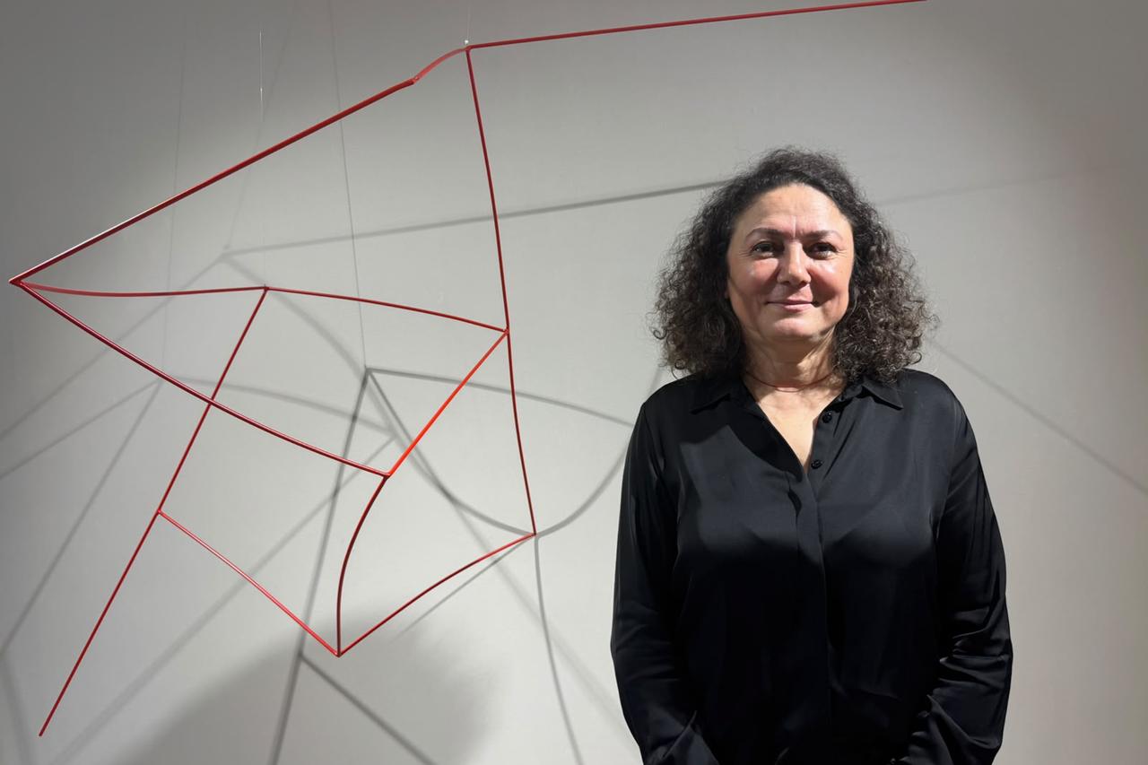 Istanbul artist builds 'monuments' to words left unsaid after loss