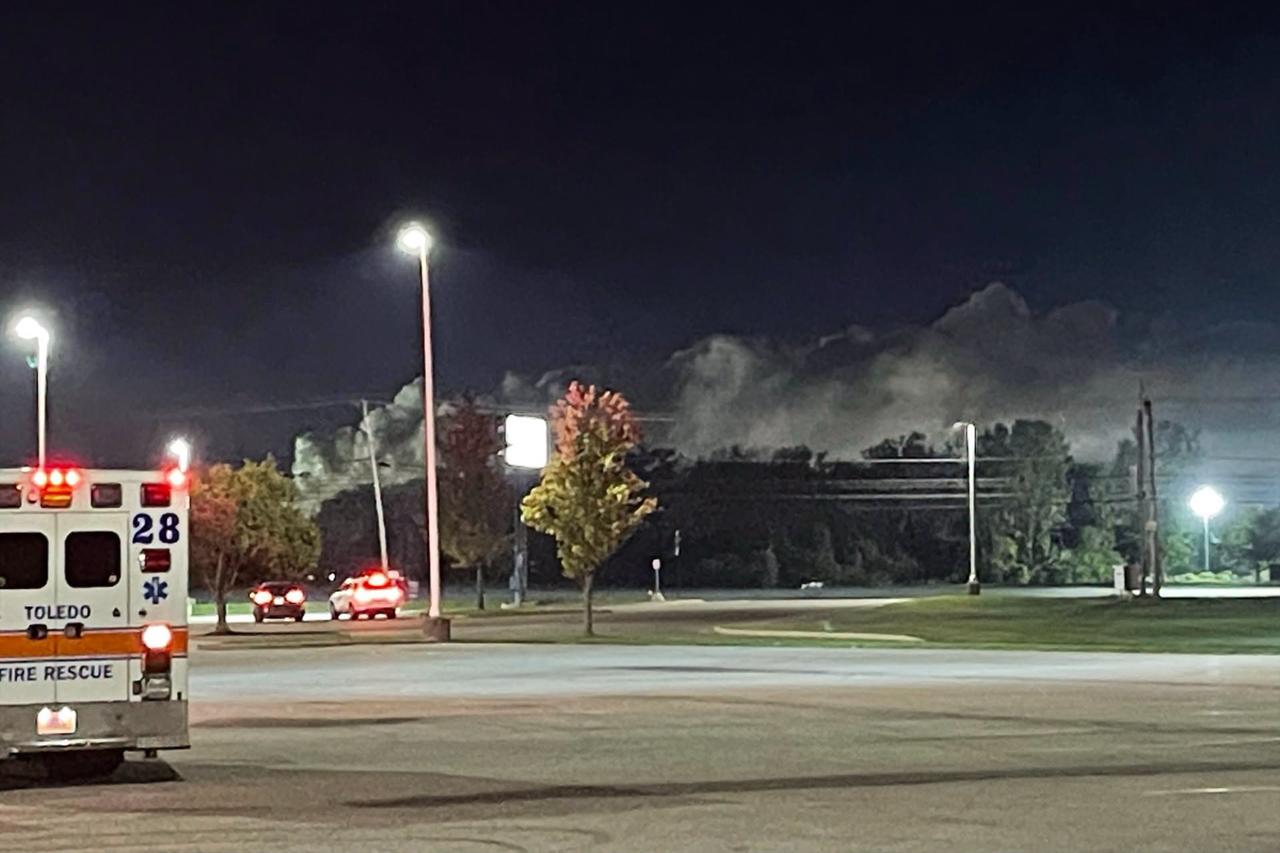 Toledo chemical leak prompts evacuations, school closures in Ohio