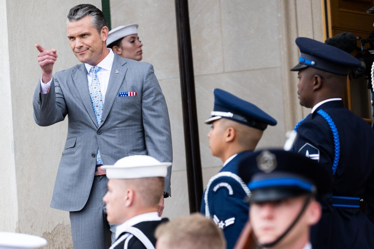 US denies policy shift on Ukraine amid Starlink, Patriot missile controversy