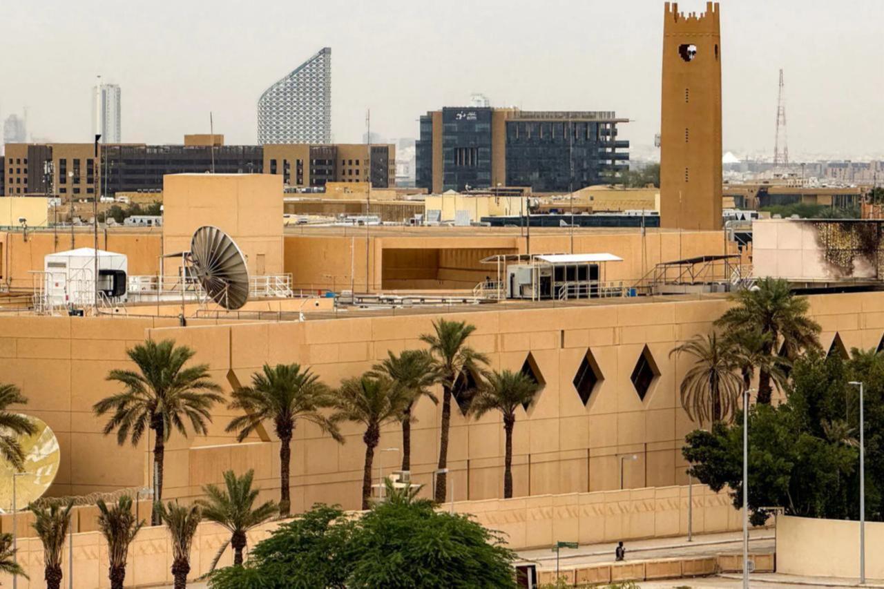 US orders embassy staff and families to leave Saudi Arabia