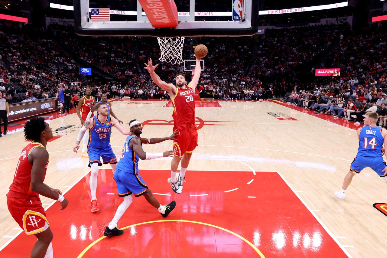 Alperen Sengun opens NBA season with double-double