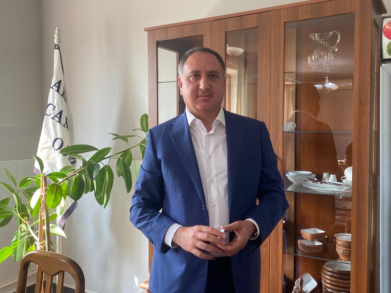 Vachagan Karapetyan, General Director of Artashat Cannery, poses for a photo during a press Q&A at the factory in Artashat, Armenia. (Photo via Türkiye Today/ Feiza Jdidi)