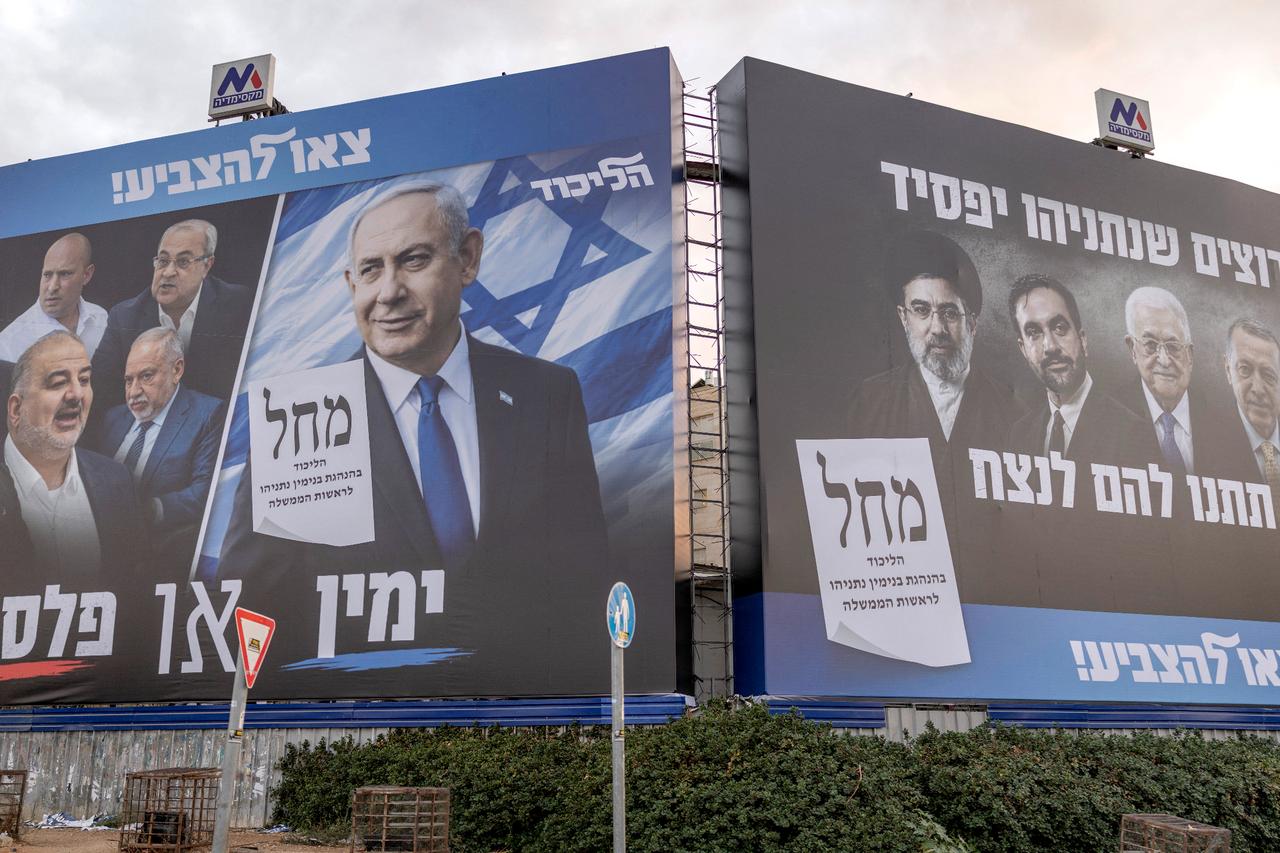Final Israeli election polls leave Netanyahu bloc stuck at 50 seats, short of majority