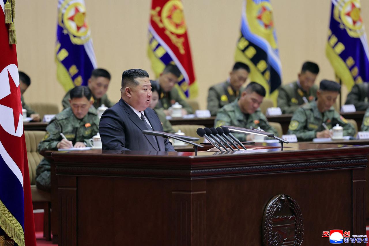 Kim Jong Un arrives in China via newly opened bridge after death rumors
