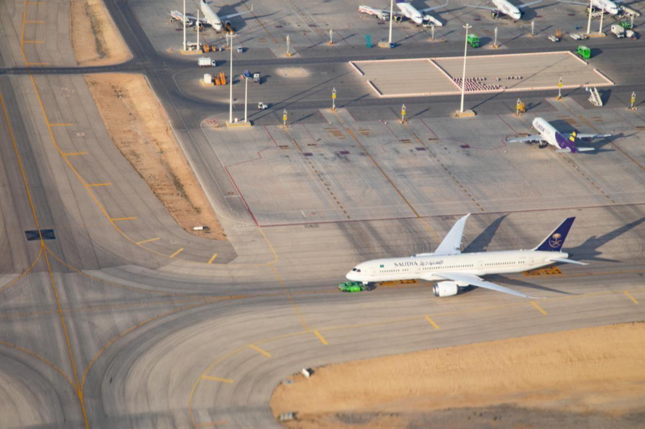 Flights resume at Riyadh airport after two-week closure as Houthi strikes continue