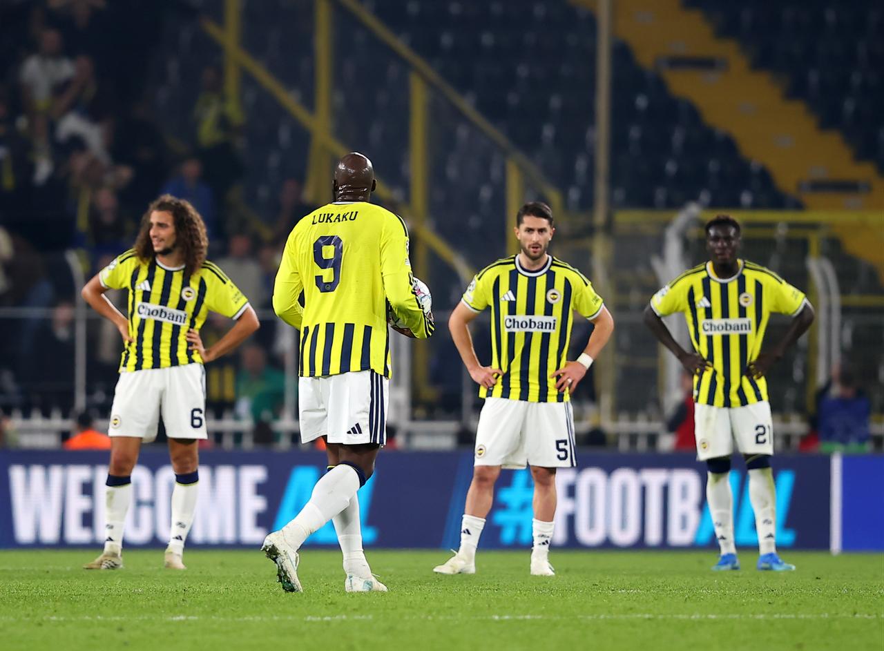 Fenerbahce's Romelu Lukaku (9) stands alongside teammates during their UEFA Champions League match against Slavia Prague in Istanbul, Türkiye, Oct. 20, 2026. (AA Photo)
