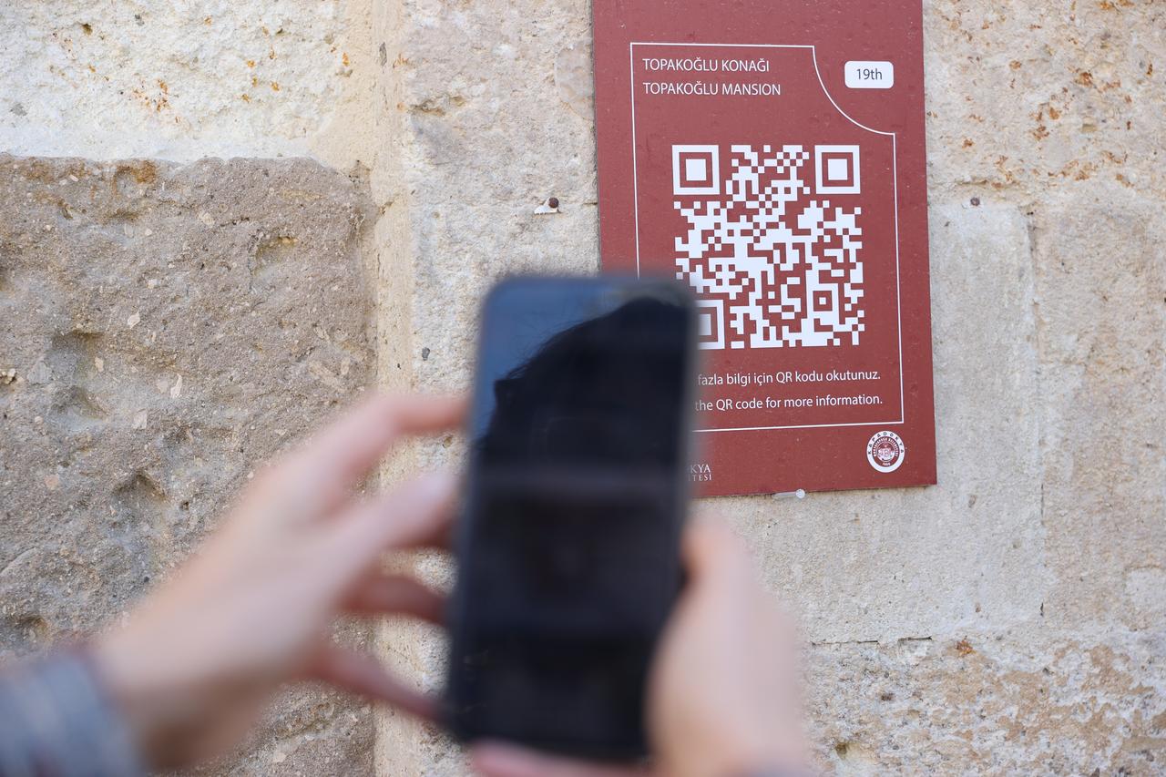 QR codes turn Mustafapasa’s stone mansions into open-air museum