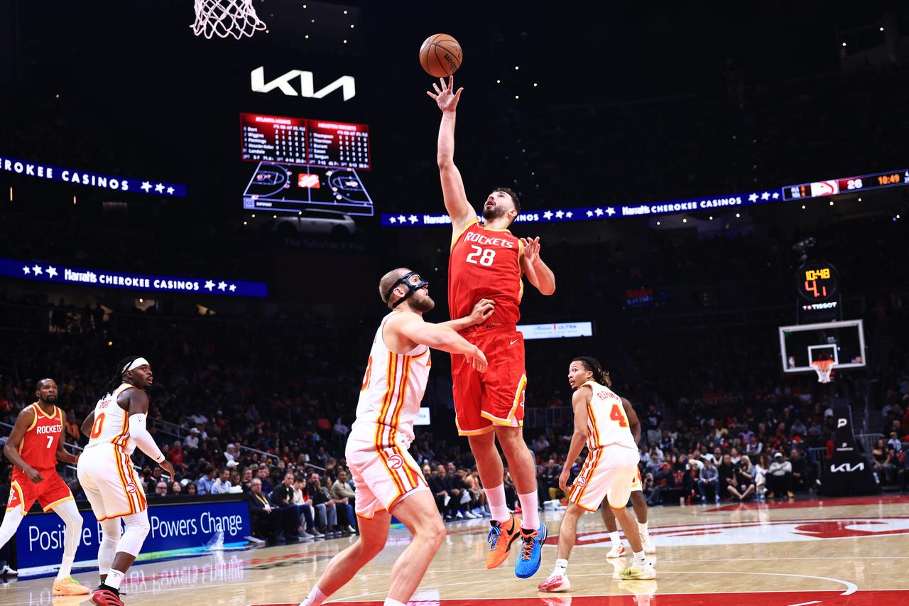 Alperen Sengun #28 of the Houston Rockets shoots the ball during the game against the Atlanta Hawks on Oct. 24, 2026. (AFP Photo)