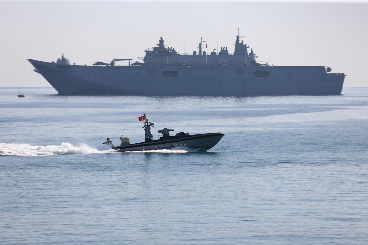 Türkiye's aircraft carrier will be first to combine unmanned systems, navy chief says