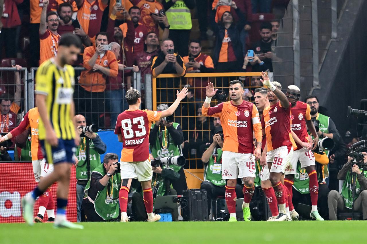 Galatasaray edge Fenerbahce 2-1 as Osimhen delivers derby double