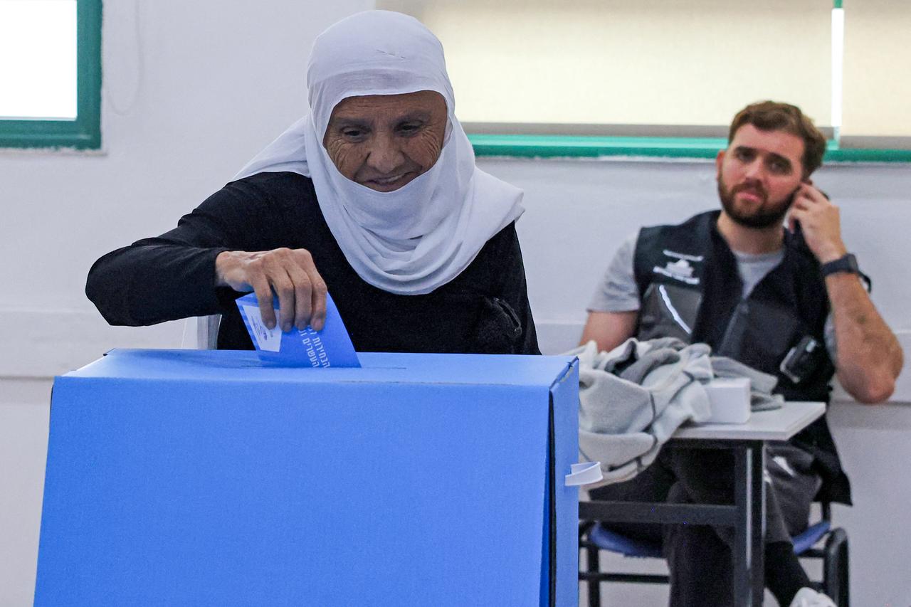 Arab party leader accuses Netanyahu of lying and incitement on Israeli election day