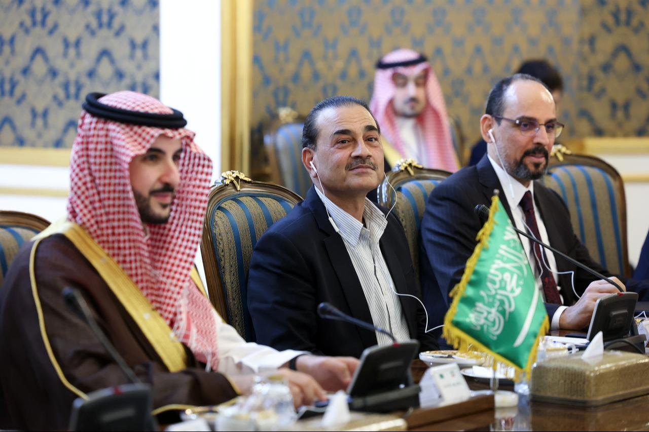 Delegations from Türkiye, Saudi Arabia, Pakistan, and Iran attend a quadripartite meeting in Tehran, Iran, on Oct. 26, 2026, hosted by Mohsen Rezaee, Secretary-General of Iran's Supreme National Security Council. (Iranian Leader Press Office/Handout)