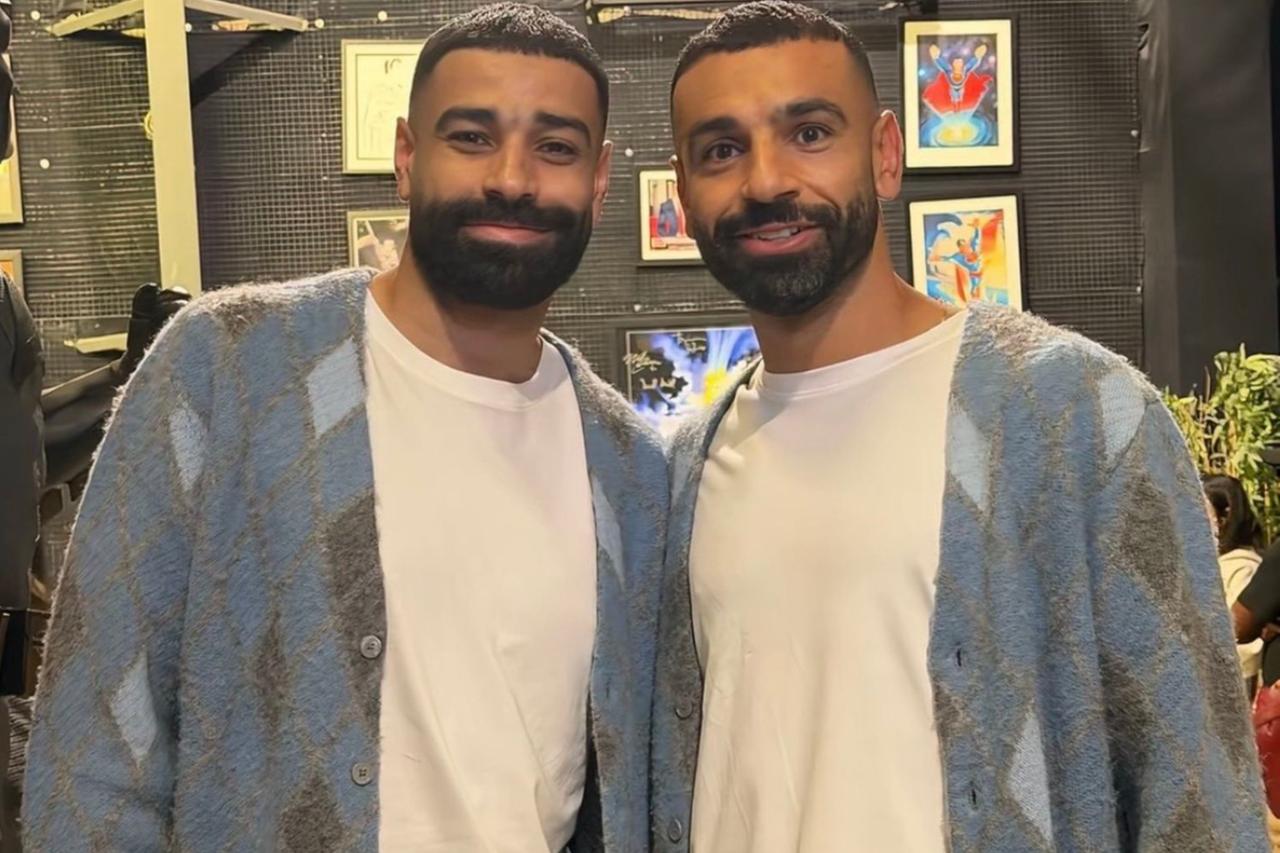 Mohamed Salah shakes hands with his body double in ad clip