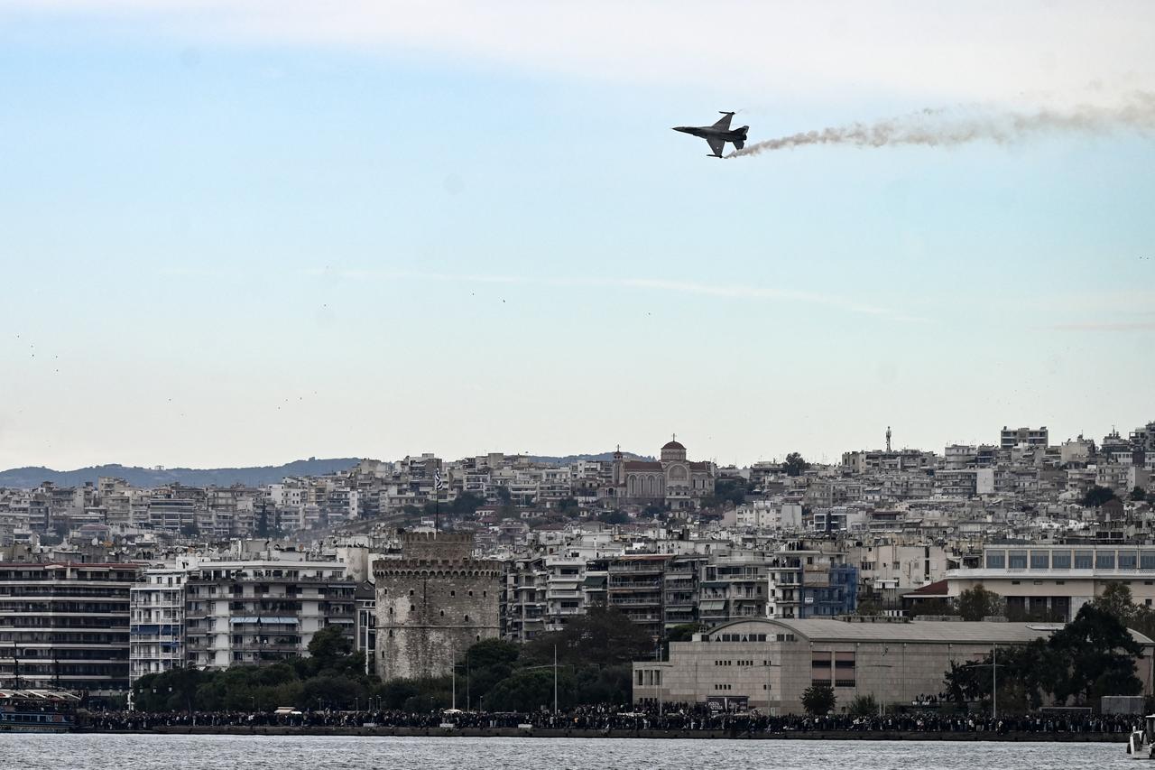 Greece's F-16s now permanent in Greek Cyprus