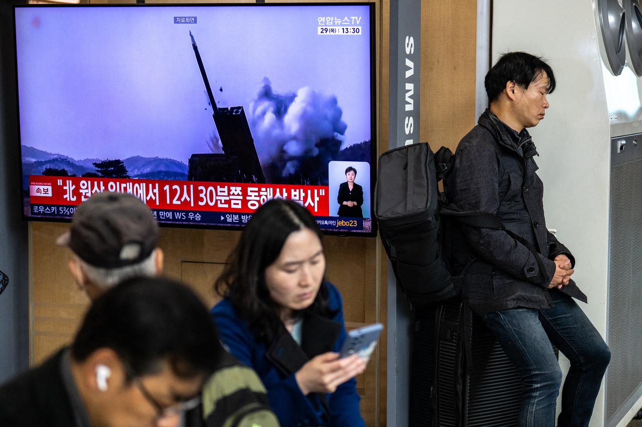 North Korea fires dozen ballistic missiles as border tensions with South escalate