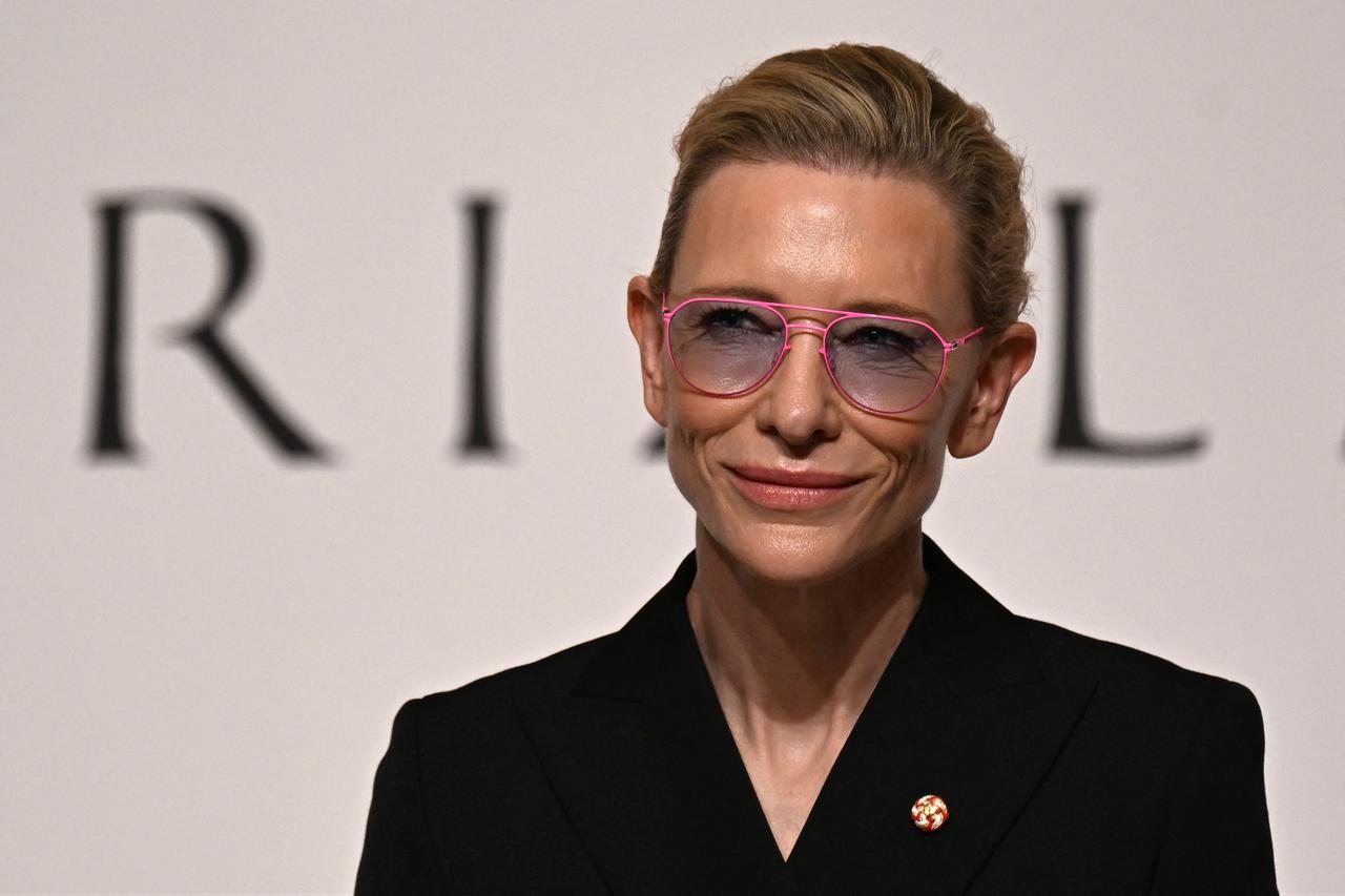 Oscar winner Cate Blanchett rejects ‘unthinking certainty’ at Japan’s top arts prize