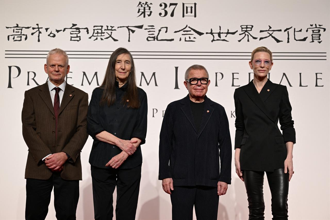 Winners of Japan's biggest arts award (L-R) English sculptor Andy Goldsworthy, US artist Jenny Holzer, US architect Daniel Libeskind and Australian actress and producer Cate Blanchett pose for a group photograph at the 37th Praemium Imperiale arts awards event in Tokyo, Japan, Oct. 27, 2026. (AFP Photo)