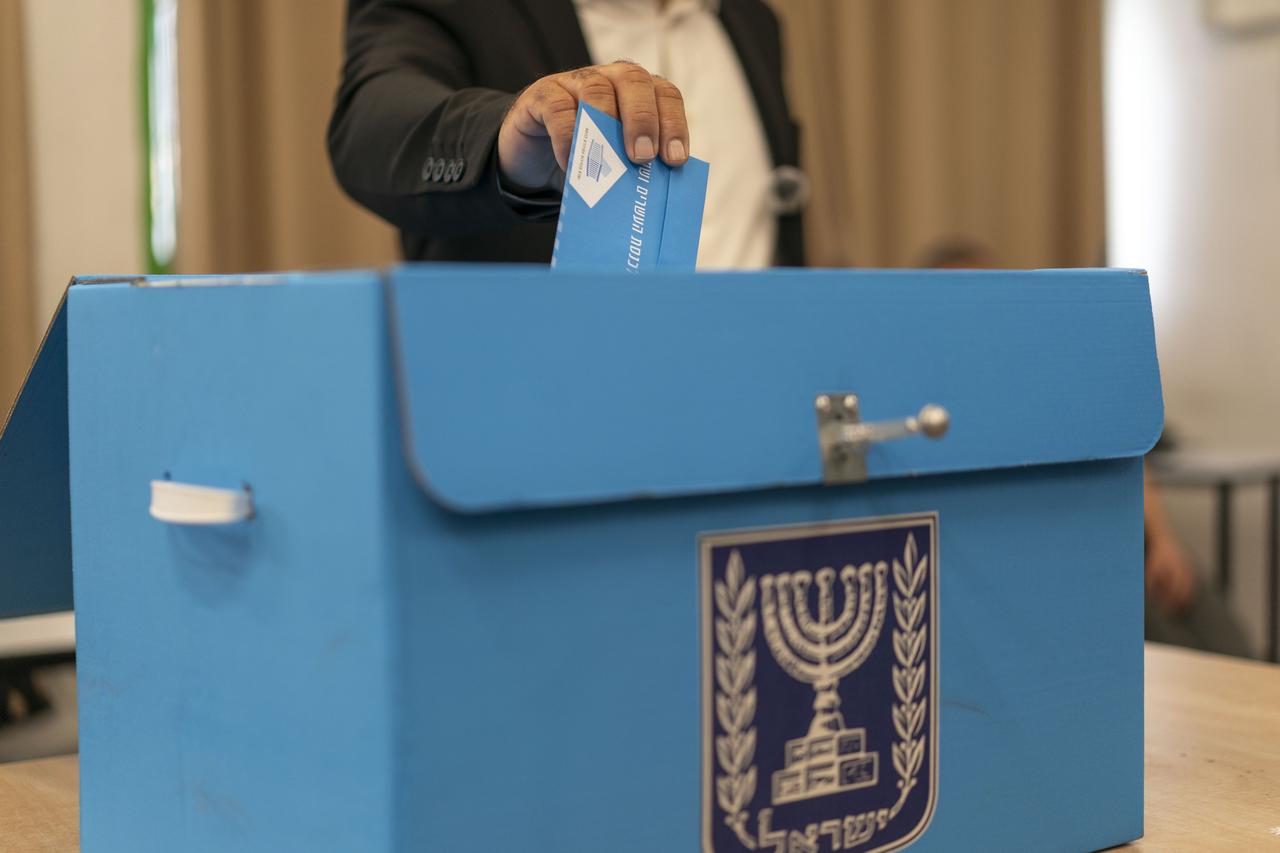 Qatar calls Israeli election interference claims 