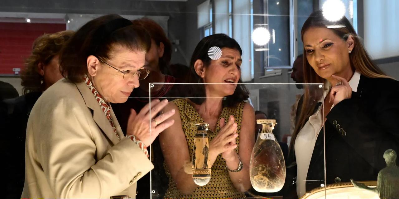 Greek Culture Minister Lina Mendoni (L) and Israeli Ambassador to Greece Pninat Yanay (R) viewing the returned antiquities at the National Archaeological Museum in Athens, October 13, 2026. (Photo via Greek Culture Ministry)