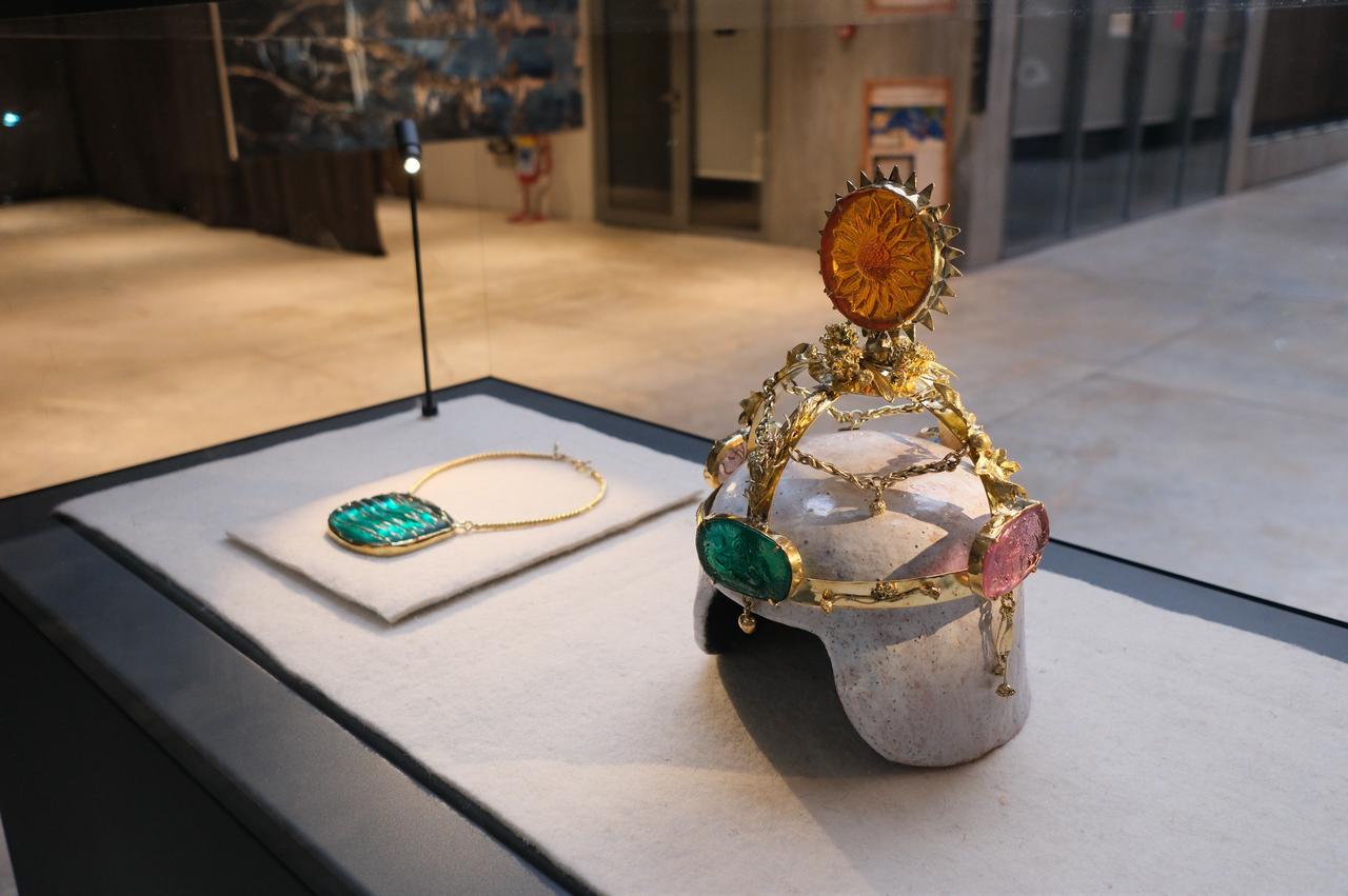 A closer view of SEDNA's handcrafted glass and metal sculptures, "Iz" and "TAC," exploring sisterhood, cultural memory and the cycle of life at the Troy Museum in Türkiye. (AA Photo)
