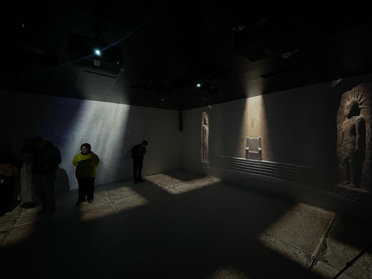 A digital exhibit near the Pool of Abraham showcases the ancient history of Sanliurfa, Türkiye. (AA Photo)