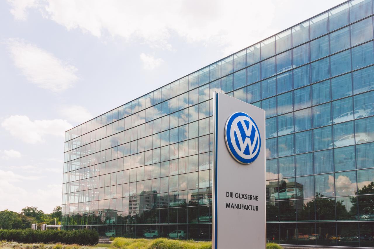 Volkswagen plans to ship 300,000 China-built cars abroad by 2030