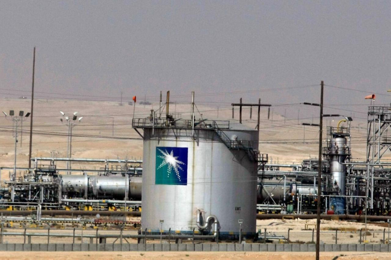 Smoke reported over Riyadh after alleged Houthi strike on Aramco refinery