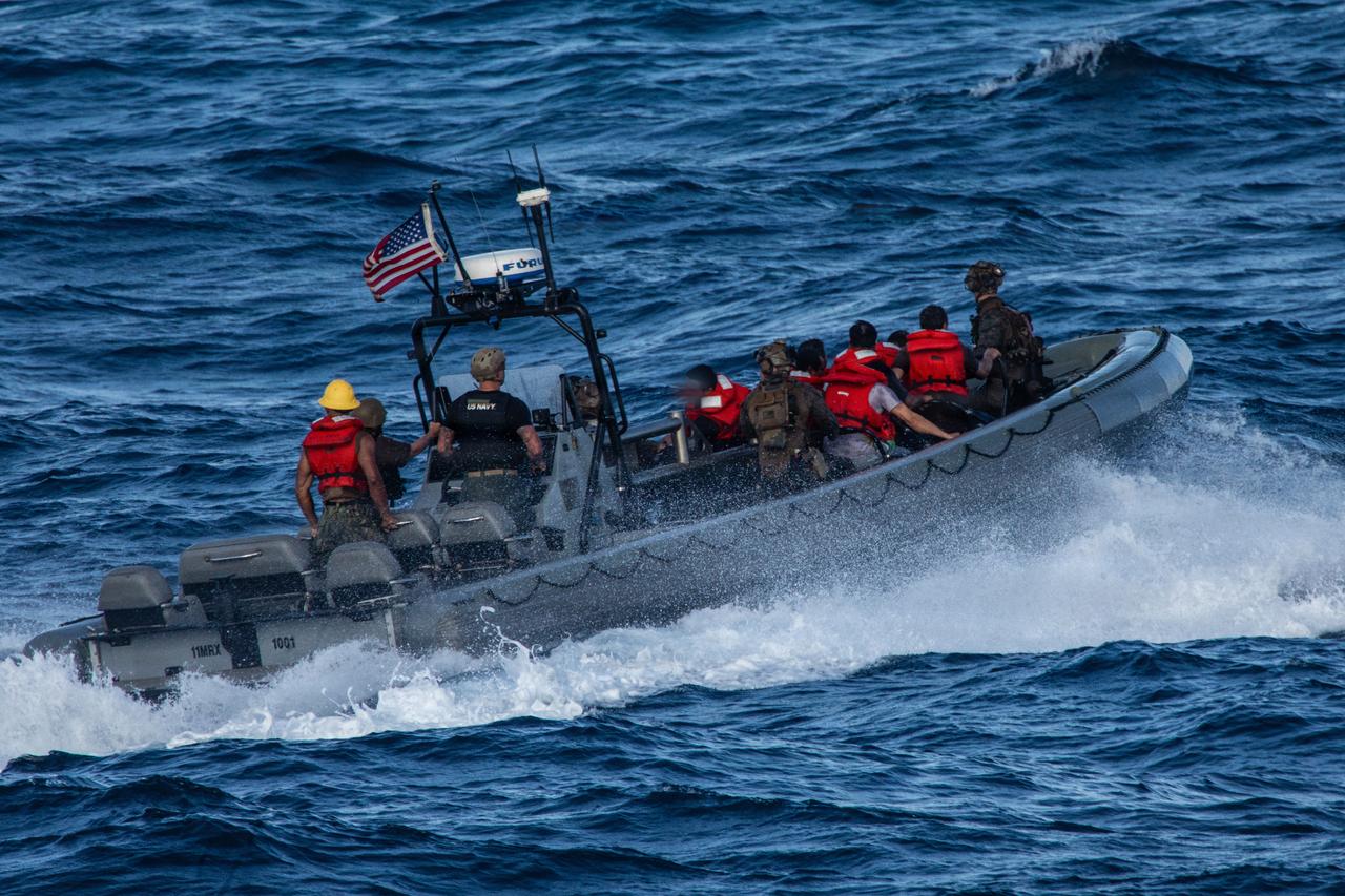 US Coast guard deploys boats, aircraft in hunt for missing medevac plane