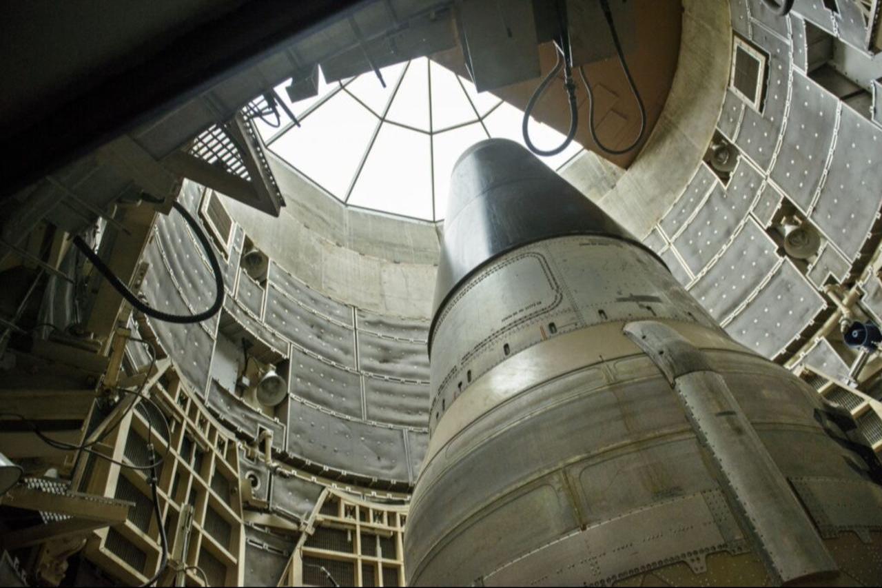 A deactivated Titan II nuclear ICBM is seen in a silo at the Titan Missile Museum in Green Valley, Arizona, US, on May 12, 2015. (AFP Photo)