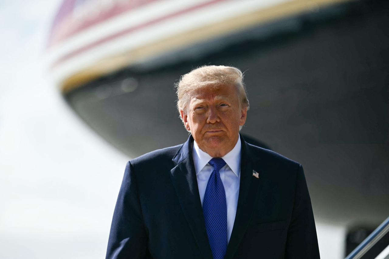 CENTCOM chief briefs Trump in person on Iran strike options