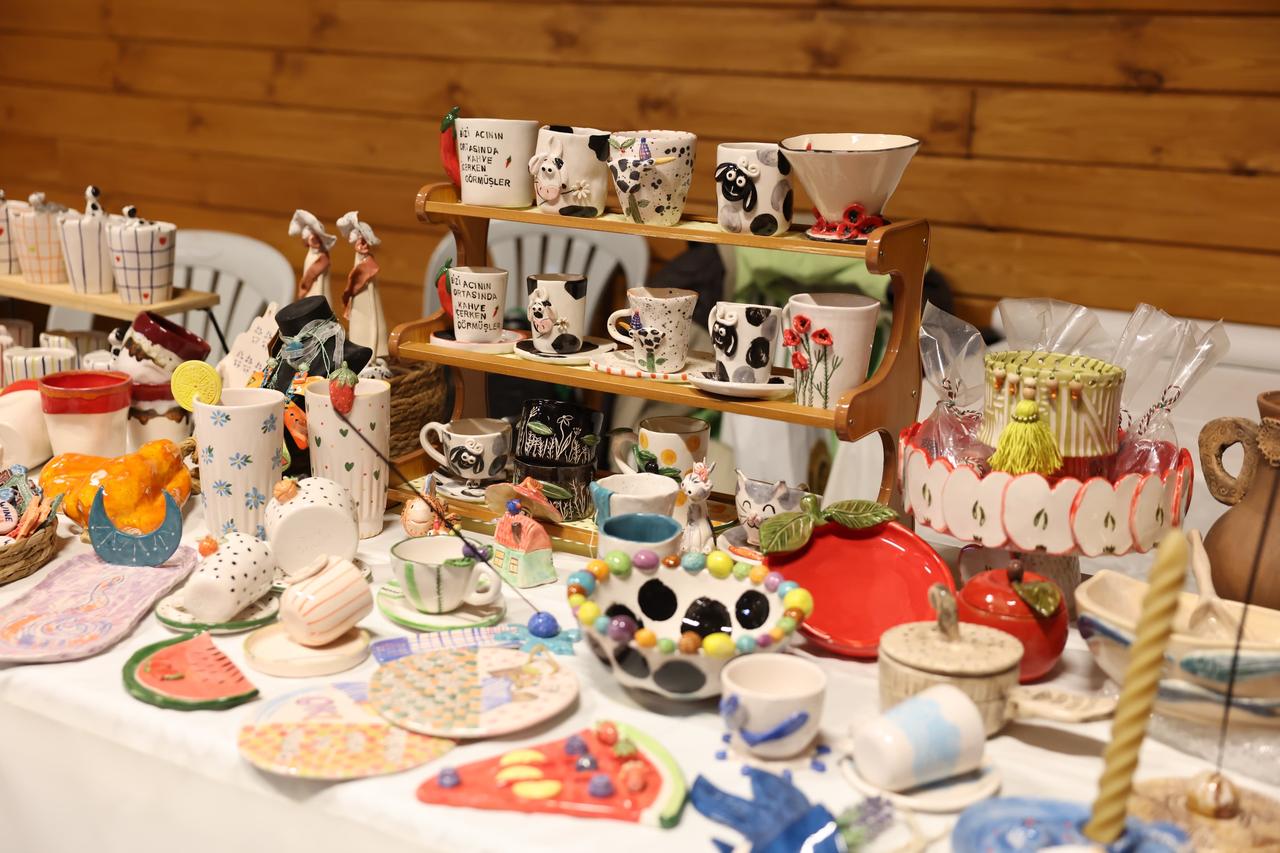 Second ceramics festival honoring a 10,000-year-old craft tradition in Canakkale, Türkiye. (AA Photo)