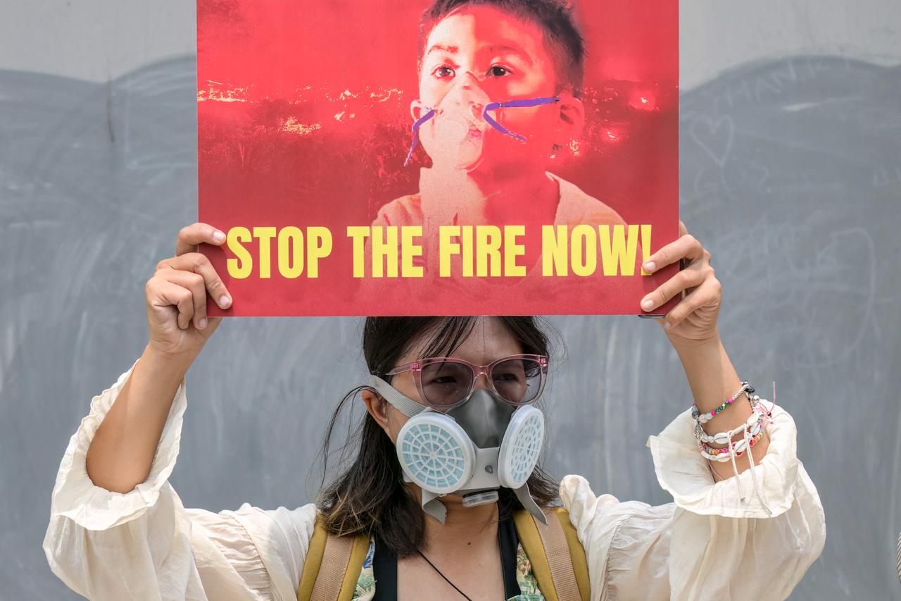Indonesia wildfire smoke linked to 3,560 deaths in September  
