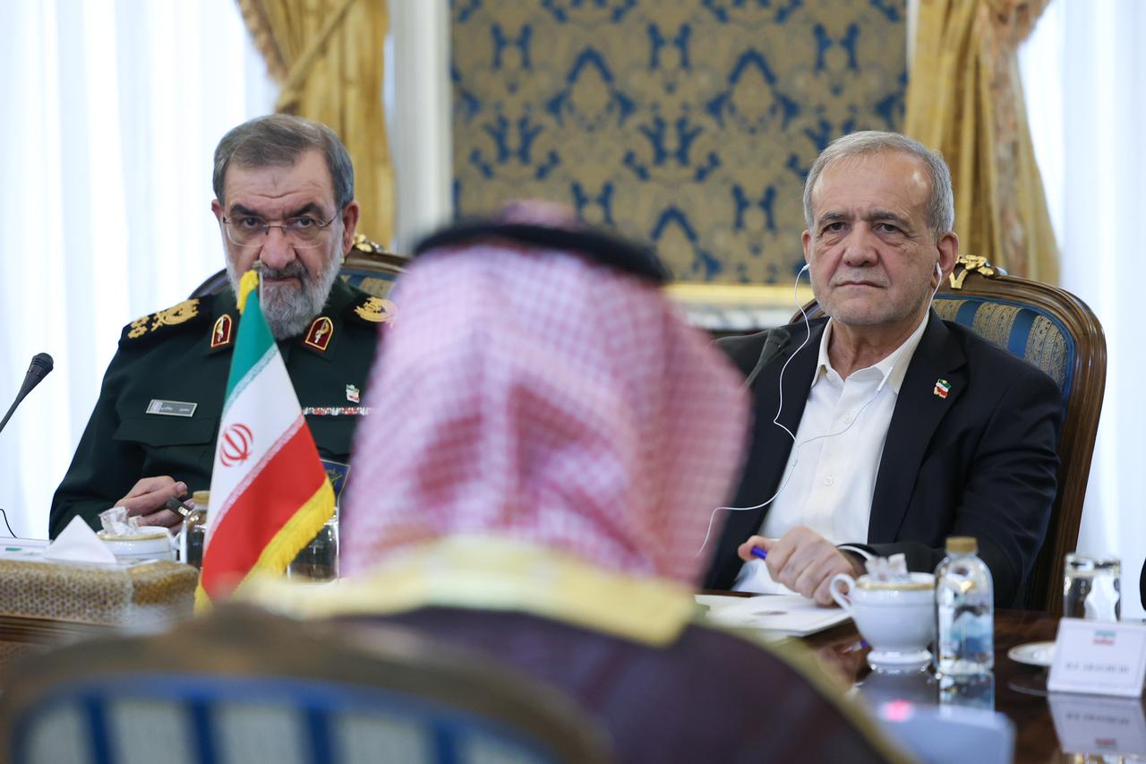 Delegations from Türkiye, Saudi Arabia, Pakistan, and Iran attend a quadripartite meeting on October 26, 2026, in Tehran, Iran. (Iranian Leader Press Office/Handout)