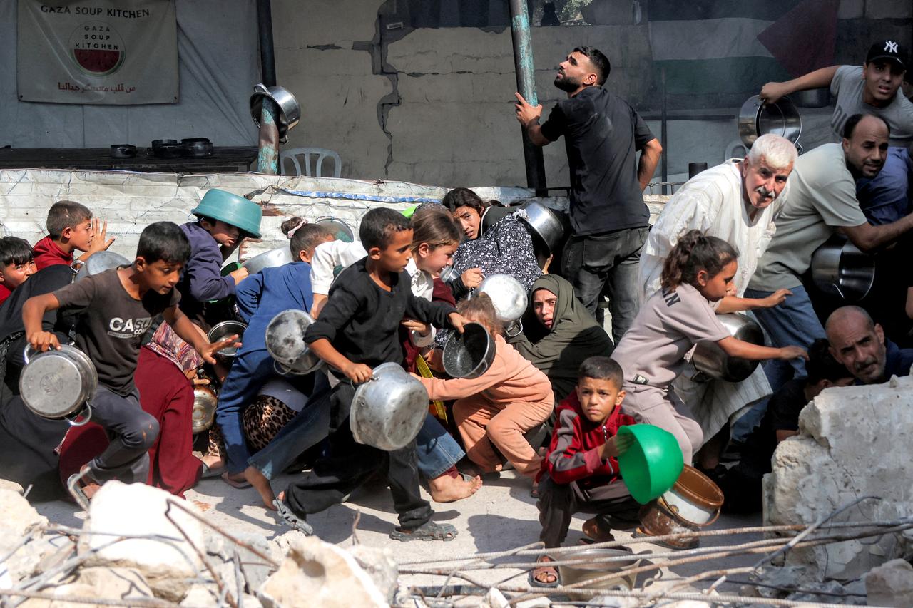 UNHCR seeks $50M to help 9 million people through winter