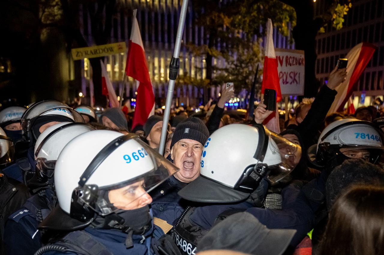 Poland’s president decries 'forcible takeover' of top court