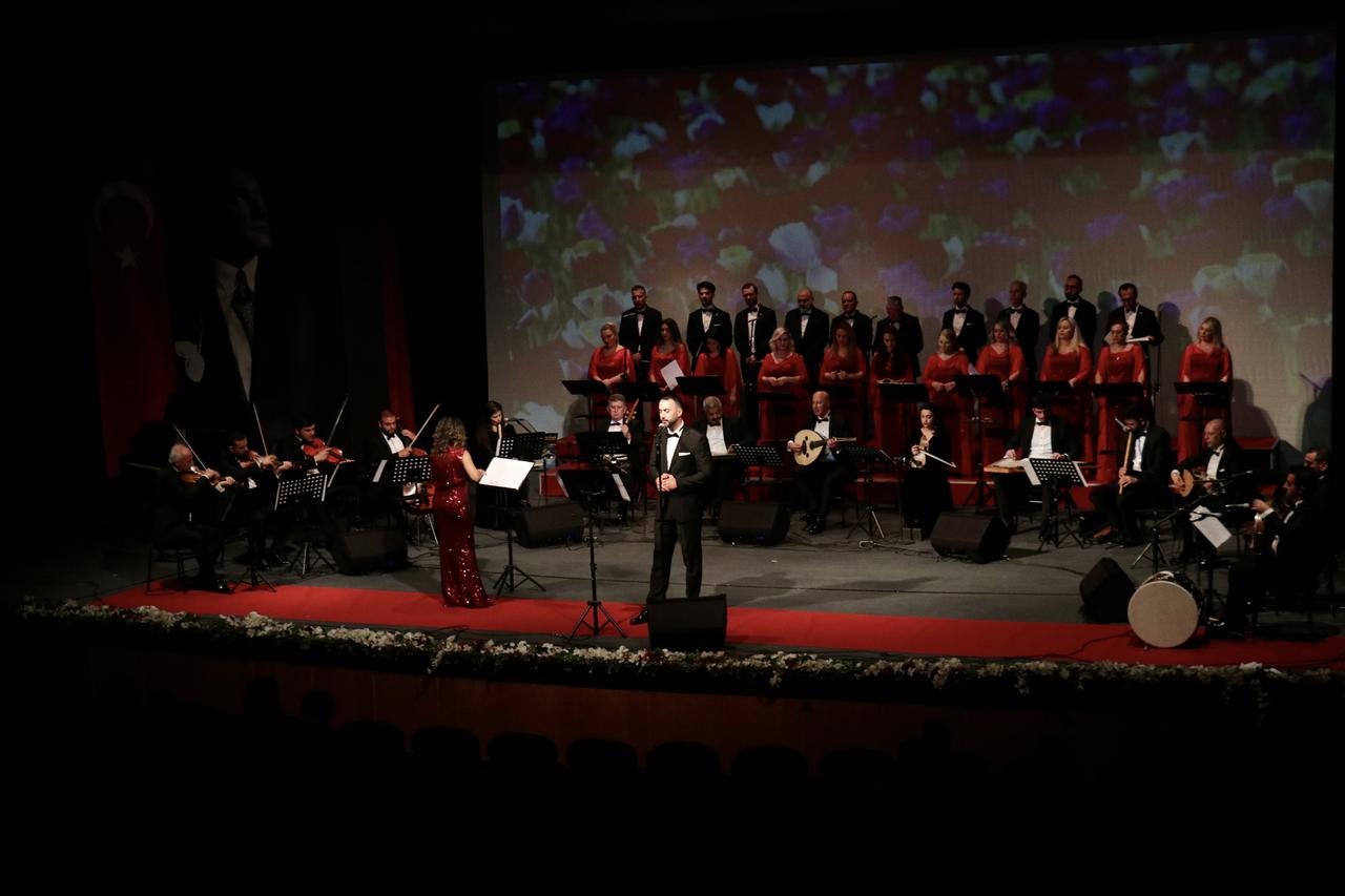 Samsun Classical Turkish Music Choir honors Republic Day with concert