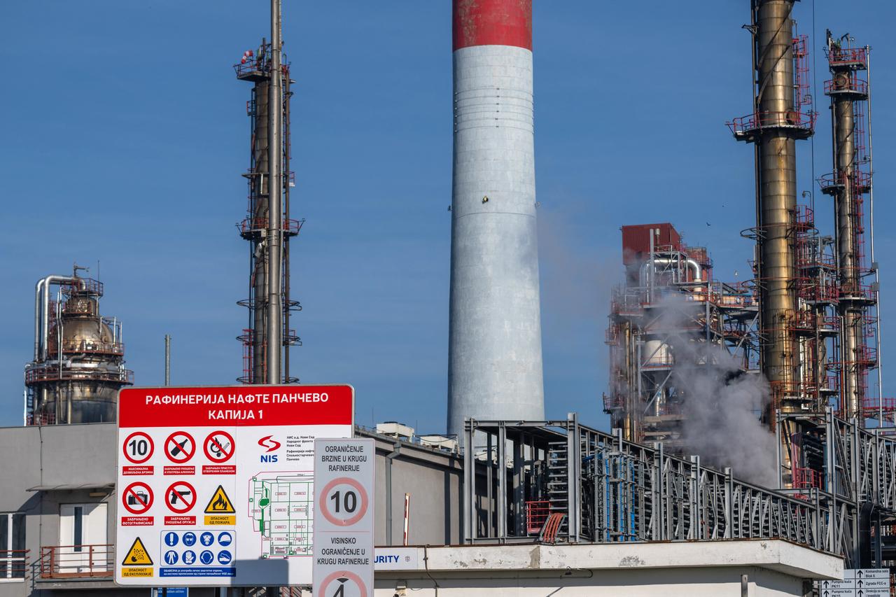 This photograph shows the Petroleum Industry of Serbia (NIS), Serbia’s only oil refinery in Pancevo on December 10, 2025. (AFP Photo)