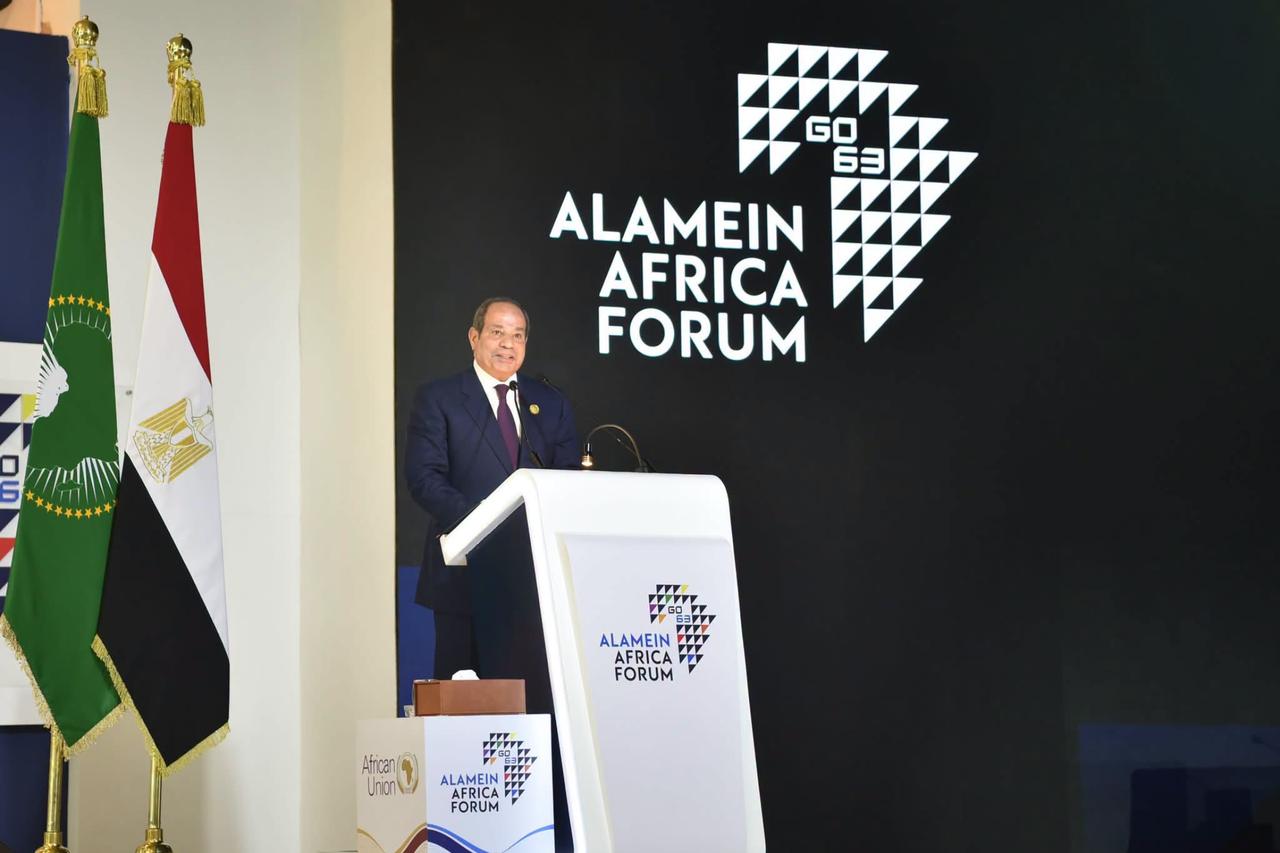 Egypt's Sisi urges 'dialogue, not confrontation' as African leaders meet