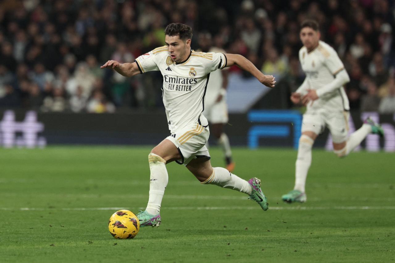 Real Madrids Brahim Diaz runs with the ball during the Spanish league football match against Villarreal at the Santiago Bernabeu stadium, Madrid, Spain, Dec. 17, 2023. (AFP Photo)