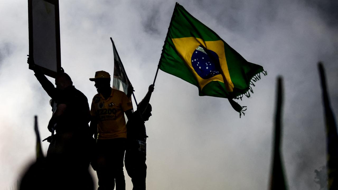 Lula, Flavio Bolsonaro face off in tight Brazilian election