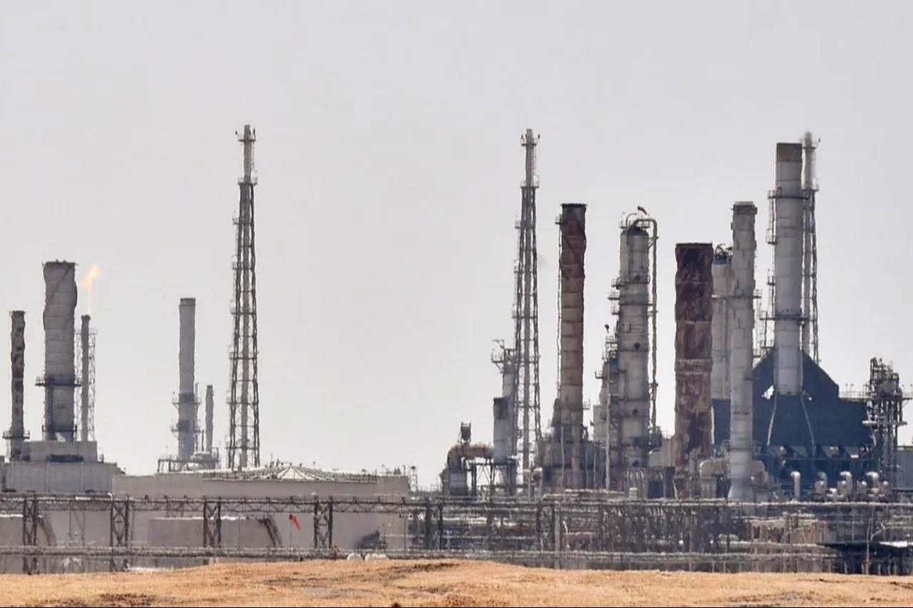 An Aramco oil facility near al-Khurj area, just south of the Saudi capital Riyadh, September 15, 2019. (AFP Photo)