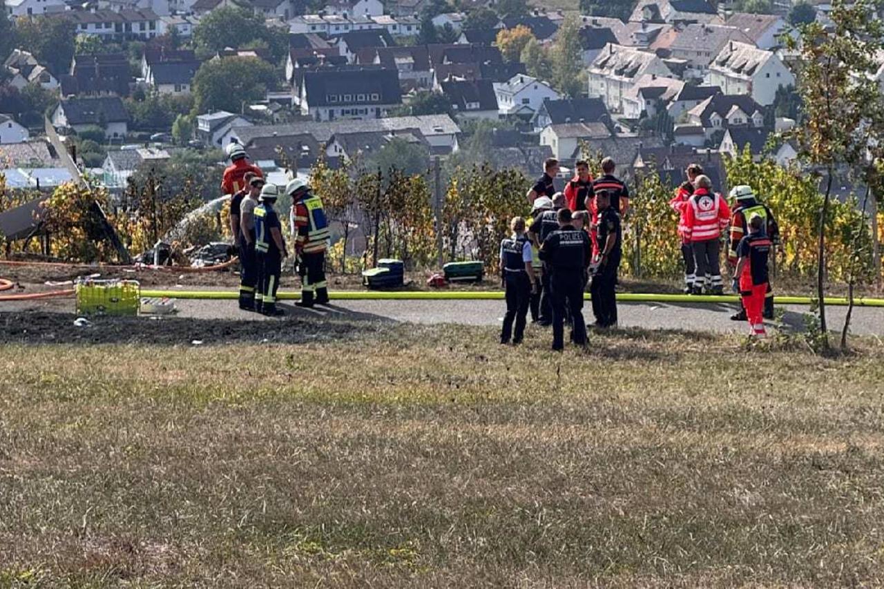 Small plane crash kills 2 near Gundelsheim in southwestern Germany