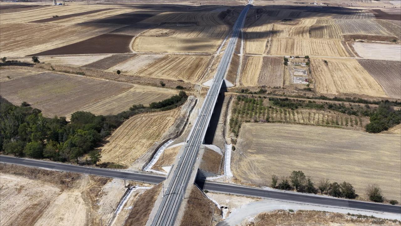 Aerial view of the Cerkezkoy-Kapikule section of the Halkali-Kapikule high-speed rail line in Trakya, Türkiye. (AA Photo)