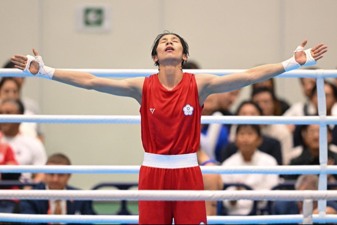 Chinese Taipei’s Lin Yu-ting celebrates after competing in women’s boxing at the 20th Asian Games at Nishio Gymnasium in Aichi, Japan, Oct. 2, 2026. (AA Photo)