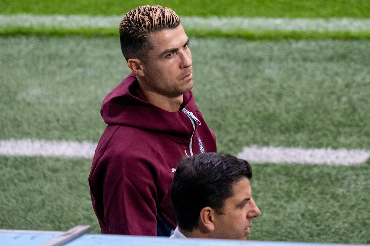 Jesus says Ronaldo decides his own Portugal future