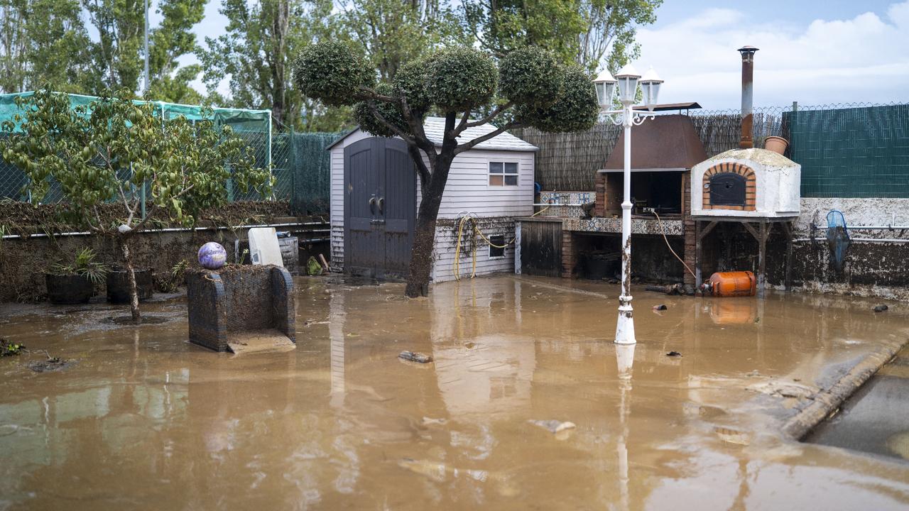 Storms kill 2, leave 1 missing near Barcelona as flooding threatens Girona