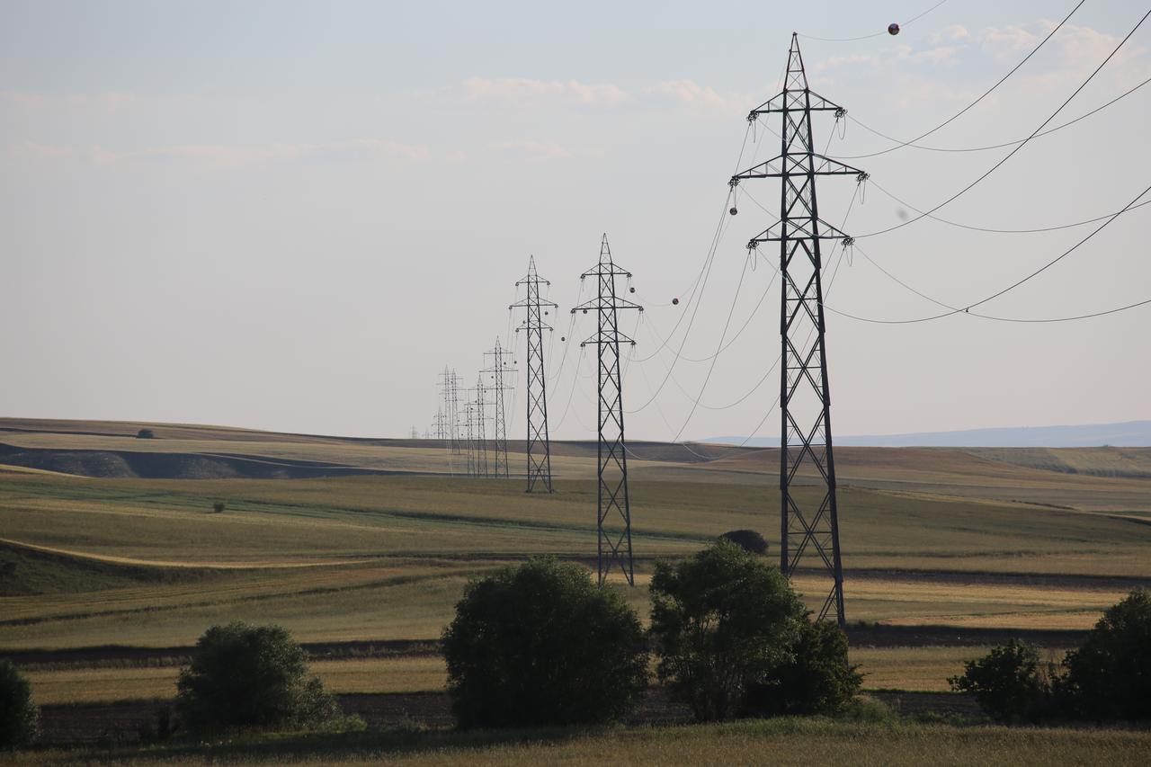 Armenia, Türkiye discuss reactivating Gyumri-Kars power transmission line